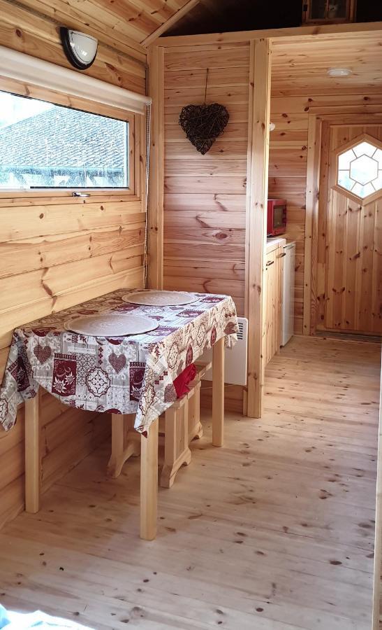 White Wood Tiny House Villa Darney Exteriör bild